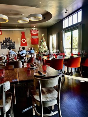 Ambrogio15 Pacific Beach by null