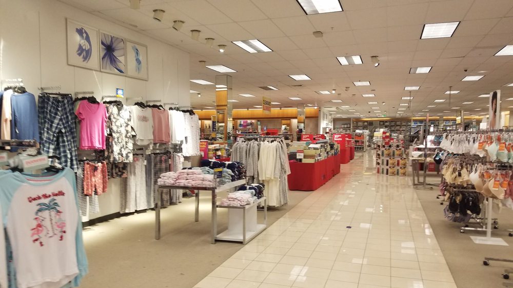 BELK DEPARTENT STORE Updated August 2024 2106 Memorial Blvd, Springfield, Tennessee