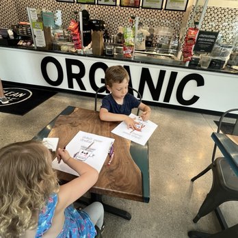 Clean Juice - Oconomowoc - Really nice atmosphere with great refreshing drinks, plus tons of crayons and coloring sheets for the kids! - Juice Bars & Smoothies Near Me - Oconomowoc, Wisconsin