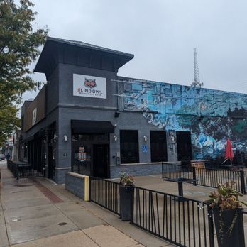 Blind Owl Royal Oak - Sushi Bars Near Me - Royal Oak, Michigan