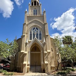 Adventure Tours in Motion/Savannah Segway - Oldest synagogue