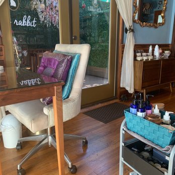 White Rabbit Day Spa - Outdoor tea garden to look at while I get a pedicure. - Skin Care Near Me - San Diego, California
