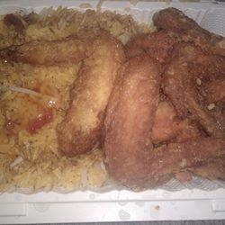 Bo Bo Garden - Sugar wings with pork fried rice. Delicious