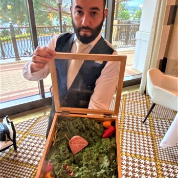 Rare Steakhouse - Steakhouses Near Me - Everett, Massachusetts