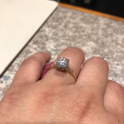 Ferro Estate & Custom Jewelers