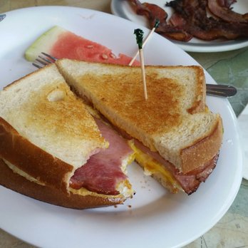 Gill's By The Bay - Breakfast sandwich on grilled sourdough - Seafood Near Me - Eureka, California Gill's By The Bay - Breakfast sandwich on grilled sourdough - Seafood Near Me - Eureka, California