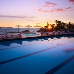 Spa Montage Laguna Beach - Spa Pool at Sunset