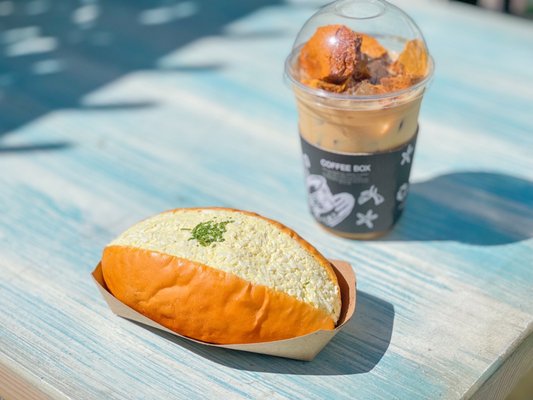 COIN DE RUE bakery and cafe by null