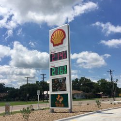 The Texan - Shell gas
