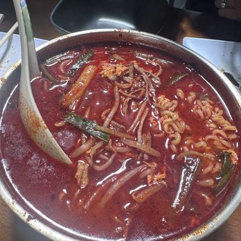 Ollei - Beef (YukgaeJang) Ramen - Korean Near Me - San Francisco, California