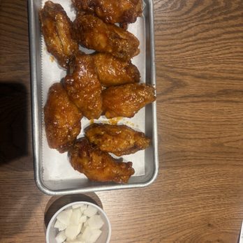 Bonchon Doral - Yangnyeom 10 piece wings with Pickled Radish - Korean Near Me - Doral, Florida Bonchon Doral - Yangnyeom 10 piece wings with Pickled Radish - Korean Near Me - Doral, Florida