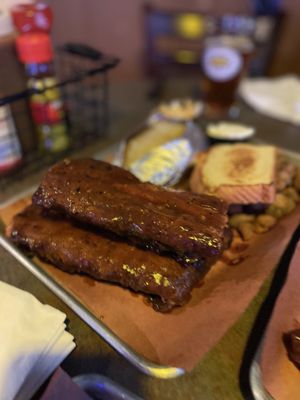 Judge Bean's BBQ by null