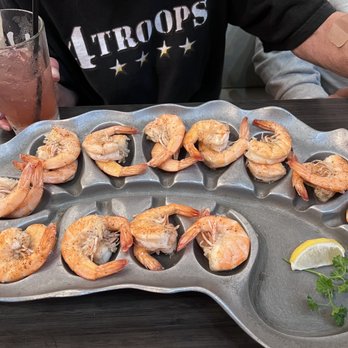 Bleu Oyster Bar and Seafood - boiled shrimp special. shrimp were HUGE! - Seafood Near Me - Spring, Texas