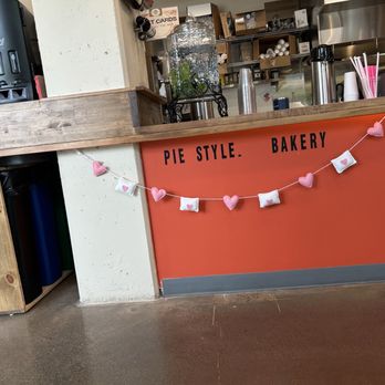 Pie Style - Inside - Bakeries Near Me - Auburn, Washington