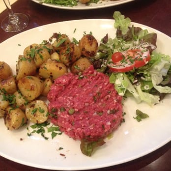 La Tartine - Raw beef - French Near Me - Paris, 75 La Tartine - Raw beef - French Near Me - Paris, 75