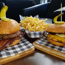 Good Bar - Great beef burgers