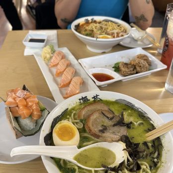 Ramen Nori - Pesto Ramen, salmon and avocado roll, calamari - Sushi Bars Near Me - Bellevue, Washington Ramen Nori - Pesto Ramen, salmon and avocado roll, calamari - Sushi Bars Near Me - Bellevue, Washington
