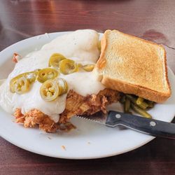Country Diner - Jalapeño Chicken Fried Chicken W/Mashers & Gravy
