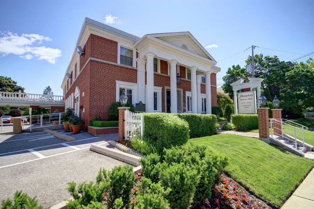 Humphrey Funeral Home AW Miles Newbigging Chapel logo