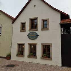 Weingut Leonhard - Weinstube