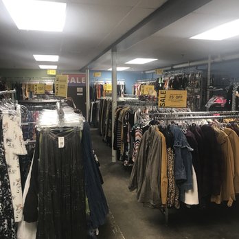 Ragstock - Inside - Women's Clothing Near Me - Iowa City, Iowa