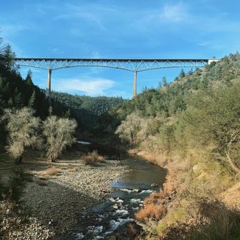 Lake Clementine - River views and the Foresthill Bridge - Lakes Near Me - Auburn, California