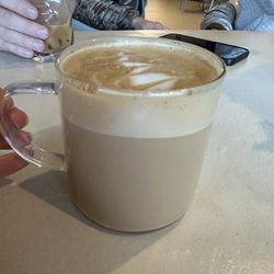 Kompound Cafe - Hot vanilla latte!