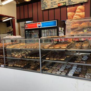 Henry's Donuts - Coffee & Tea Near Me - Everett, Washington