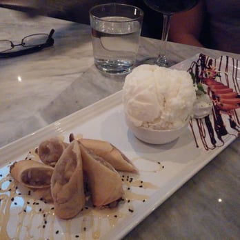 Kitchen 79 - Banana a la mode with coconut ice cream - Thai Near Me - Jackson Heights, New York Kitchen 79 - Banana a la mode with coconut ice cream - Thai Near Me - Jackson Heights, New York