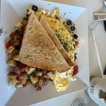 Crust Kitchen - Mediterranean omelette - Pizza Near Me - San Diego, California Crust Kitchen - Mediterranean omelette - Pizza Near Me - San Diego, California
