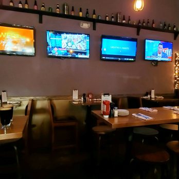 Fat City Kitchen - Bar area - American Near Me - Alexandria, Virginia Fat City Kitchen - Bar area - American Near Me - Alexandria, Virginia