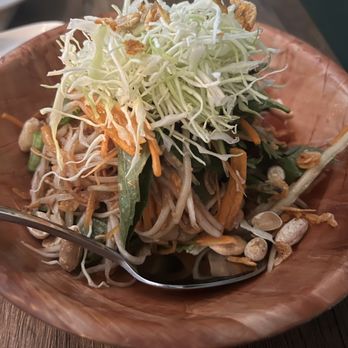 Mawn - Papaya Salad - Cambodian Near Me - Philadelphia, Pennsylvania