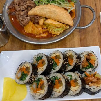 Young Dabang - Small tteokbokki and shrimp kimbop combo - Korean Near Me - Irvine, California Young Dabang - Small tteokbokki and shrimp kimbop combo - Korean Near Me - Irvine, California