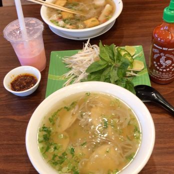 I Luv PHO - Pho Ga, Pho seafood, Strawberry milk tea - Vietnamese Near Me - Milford, Connecticut