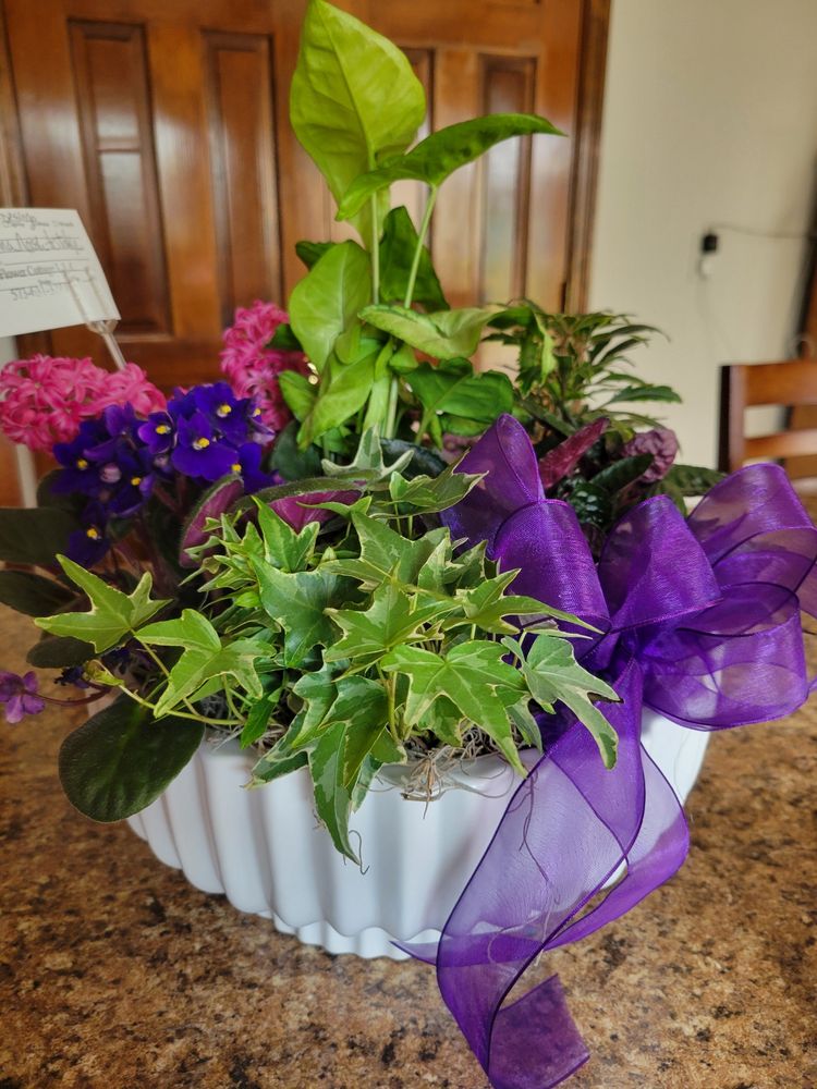 FLOWER COTTAGE Updated August 2024 24 S Allen St, Bonne Terre