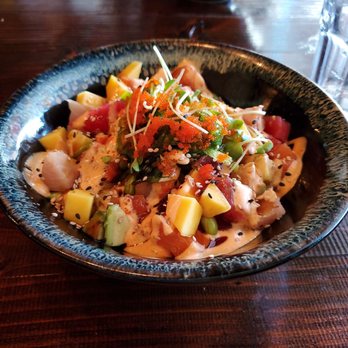 Mangetsu Farmington - Poke on Ramen best of both worlds - Ramen Near Me - Farmington, Connecticut