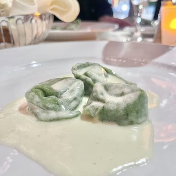 Il Pastaio - Courses Chef 's Tasting Menu (course 3 - Tortelloni di Zucca) - Italian Near Me - Beverly Hills, California