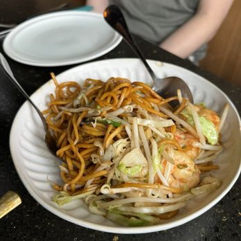 Vivienne's Bistro - Shrimp noodles - Asian Fusion Near Me - Mercer Island, Washington Vivienne's Bistro - Shrimp noodles - Asian Fusion Near Me - Mercer Island, Washington