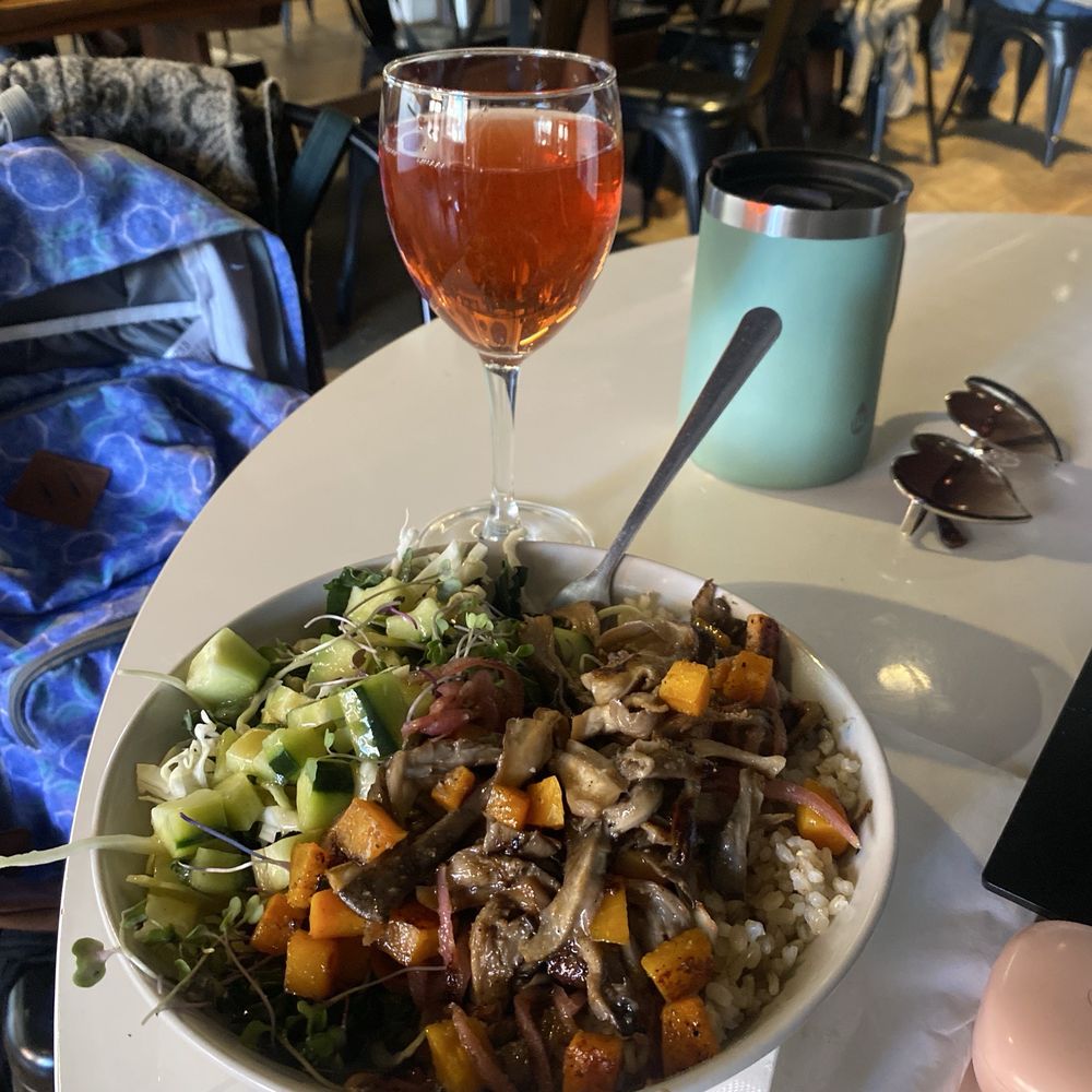 The harvest bowl is DELICIOUS