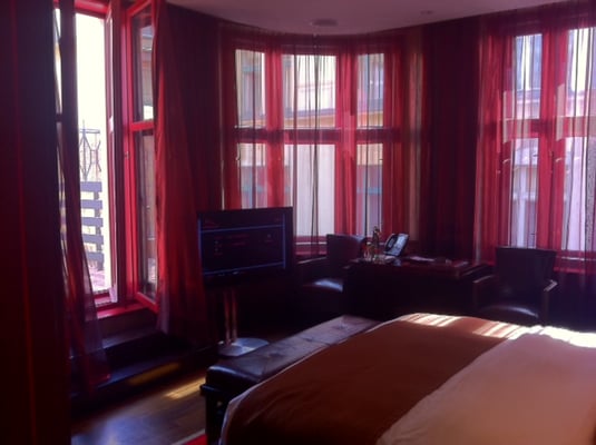 Buddha-Bar Hotel Prague by null