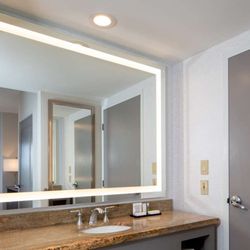 Embassy Suites by Hilton Portland Maine - Guest room