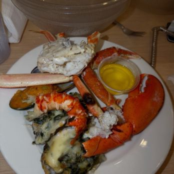 Boston Lobster Feast - Oysters - Seafood Near Me - Orlando, Florida
