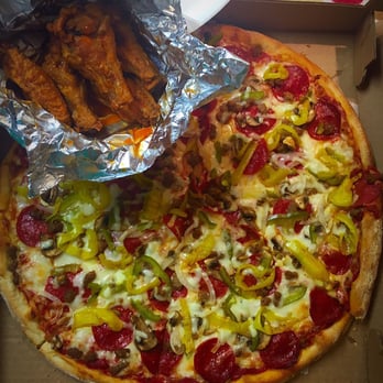 South Beach Pizza - Supreme with added banana peppers and mild wings. - Pizza Near Me - Virginia Beach, Virginia South Beach Pizza - Supreme with added banana peppers and mild wings. - Pizza Near Me - Virginia Beach, Virginia