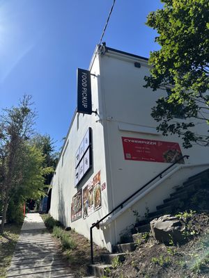 8oz Burger - Takeout & Delivery Only by null