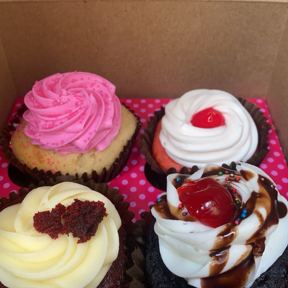 Smallcakes - Cupcakes Near Me - Western Springs, Illinois Smallcakes - Cupcakes Near Me - Western Springs, Illinois