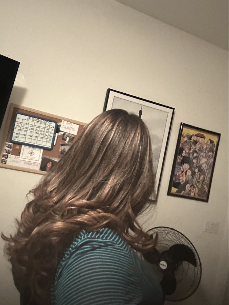 Barber & Beauty 20000 Logo