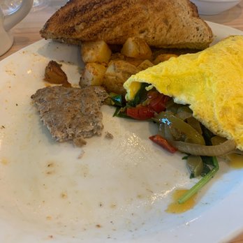 Ginger & Clove Cafe - Veggie omelette in house made sausage - Breakfast & Brunch Near Me - Hampton, New Hampshire Ginger & Clove Cafe - Veggie omelette in house made sausage - Breakfast & Brunch Near Me - Hampton, New Hampshire