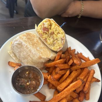 Aragon House Cafe - Breakfast & Brunch Near Me - Bellflower, California Aragon House Cafe - Breakfast & Brunch Near Me - Bellflower, California