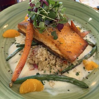 Brightside California Kitchen - Salmon - Cocktail Bars Near Me - Santa Monica, California