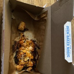 Straight from the store to my home. When I opened the box, this is what I received for my boneless Buffalo wing order. Very pathetic. Straight from the store to my home. When I opened the box, this is what I received for my boneless Buffalo wing order. Very pathetic.